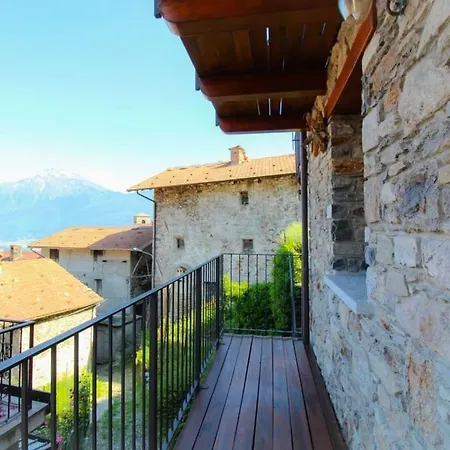 Casa Le Rose - View Консильо-ди-Румо