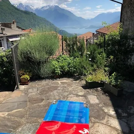 Casa Le Rose - View Ferienhaus