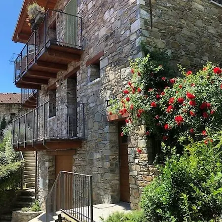 Casa Le Rose - View Ferienhaus